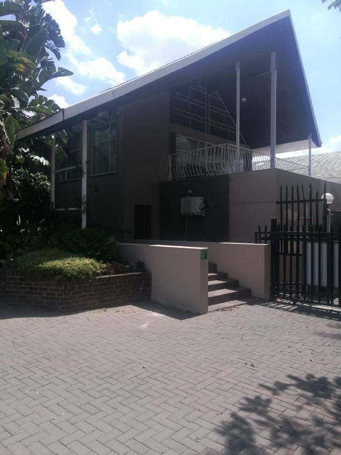 Rustenburg Guesthouse 外观 照片